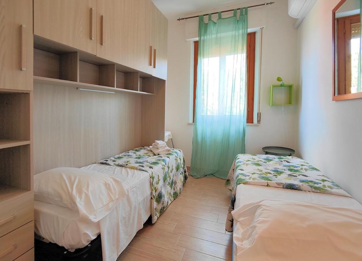 Le Dune Sea View Apartments - Futura Cav San Vincenzo Eksteriør bilde