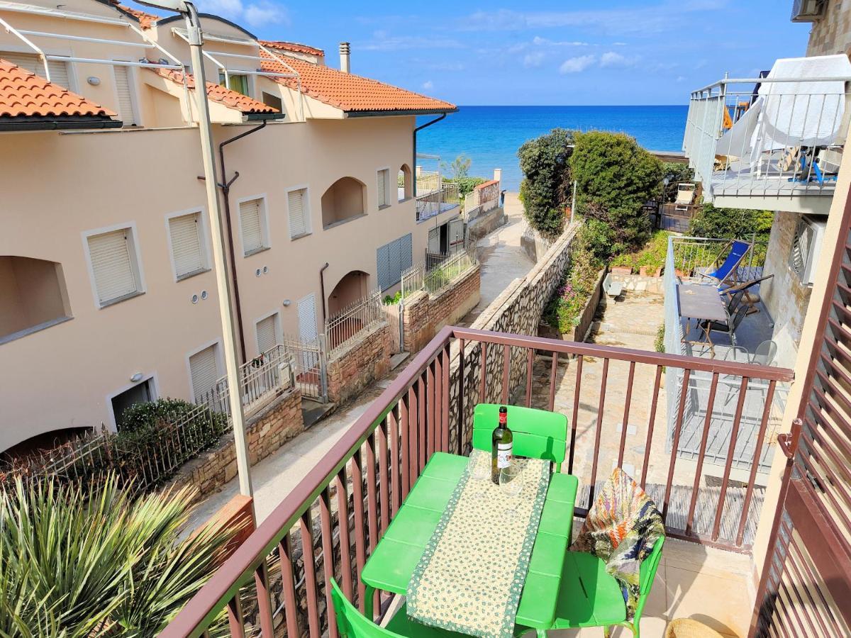 Le Dune Sea View Apartments - Futura Cav San Vincenzo Eksteriør bilde