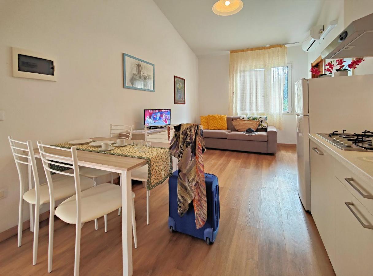Le Dune Sea View Apartments - Futura Cav San Vincenzo Eksteriør bilde