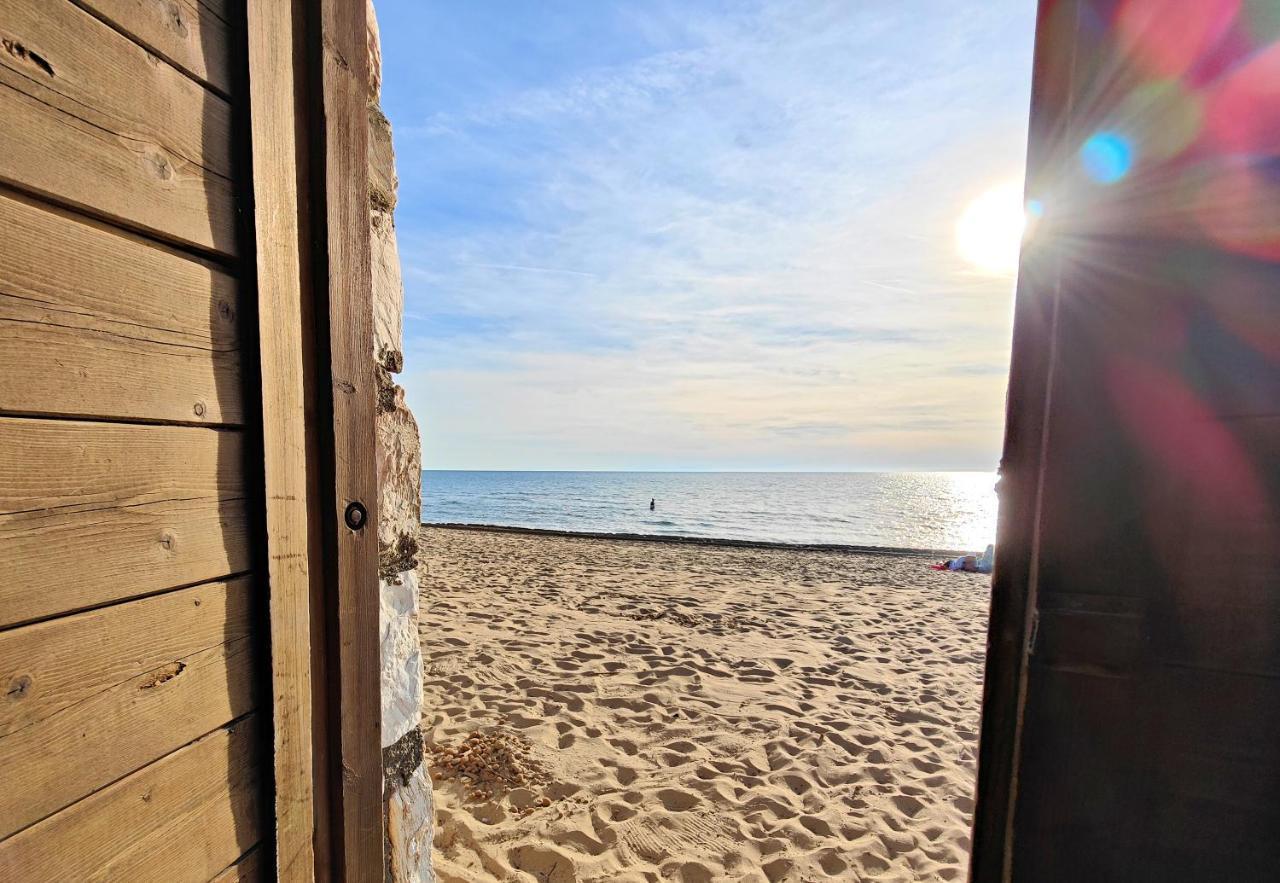Le Dune Sea View Apartments - Futura Cav San Vincenzo Eksteriør bilde